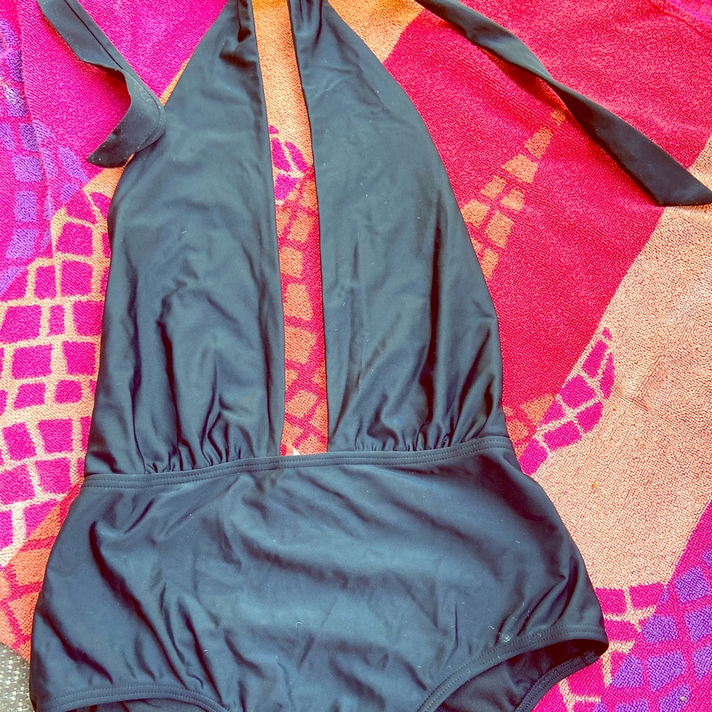 Cute low cut black one piece 🖤